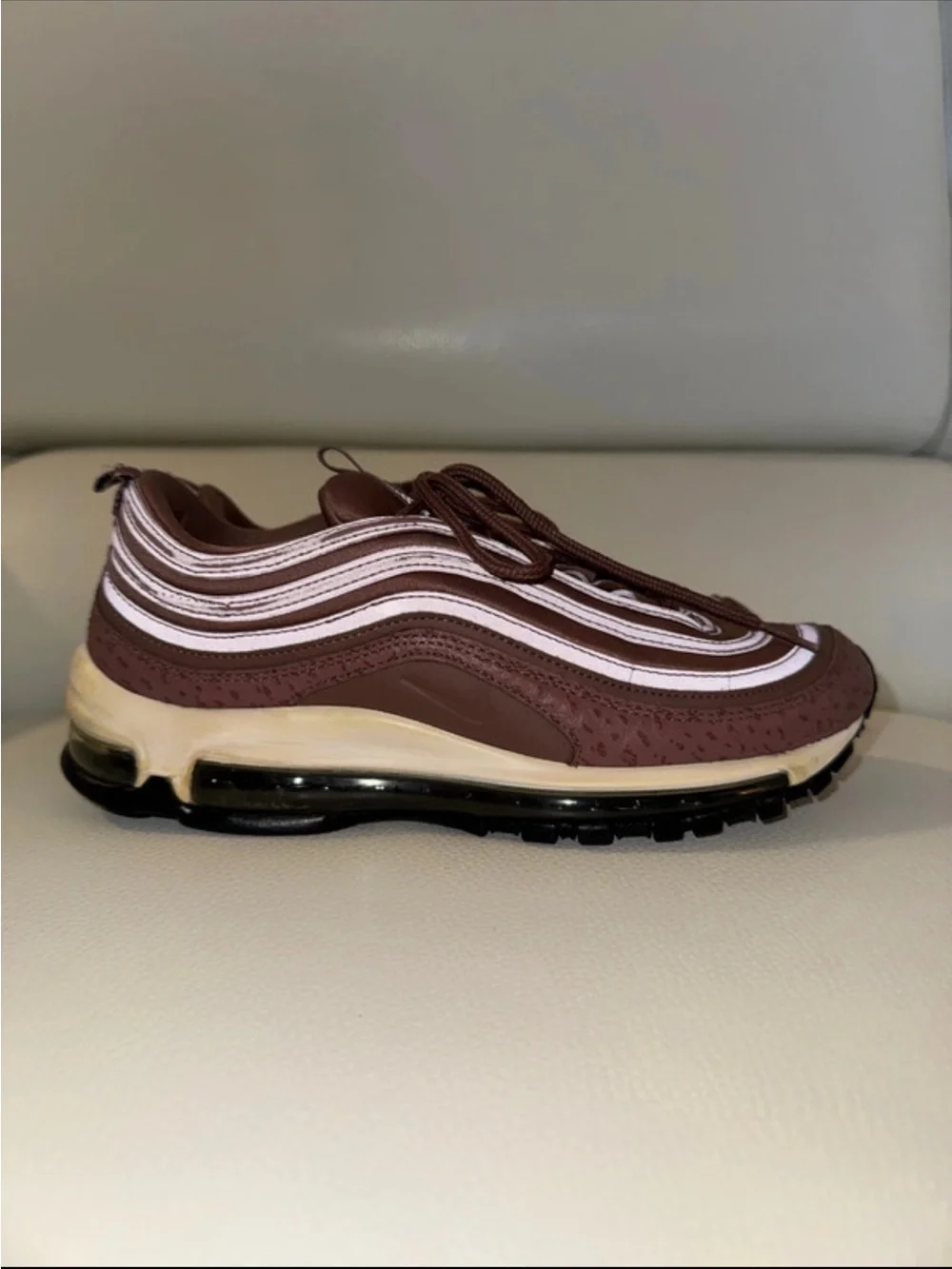 NIKE WOMEN’S AIR MAX 97